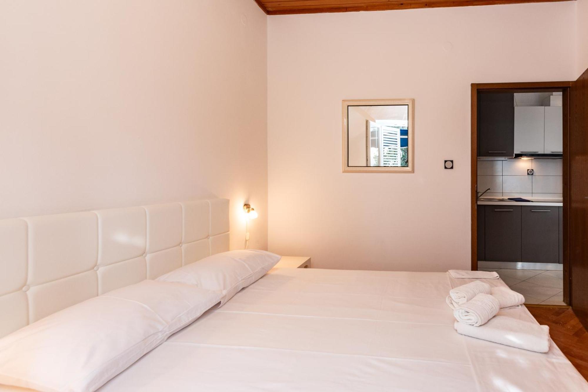 Apartments Tauzer Мандре Экстерьер фото